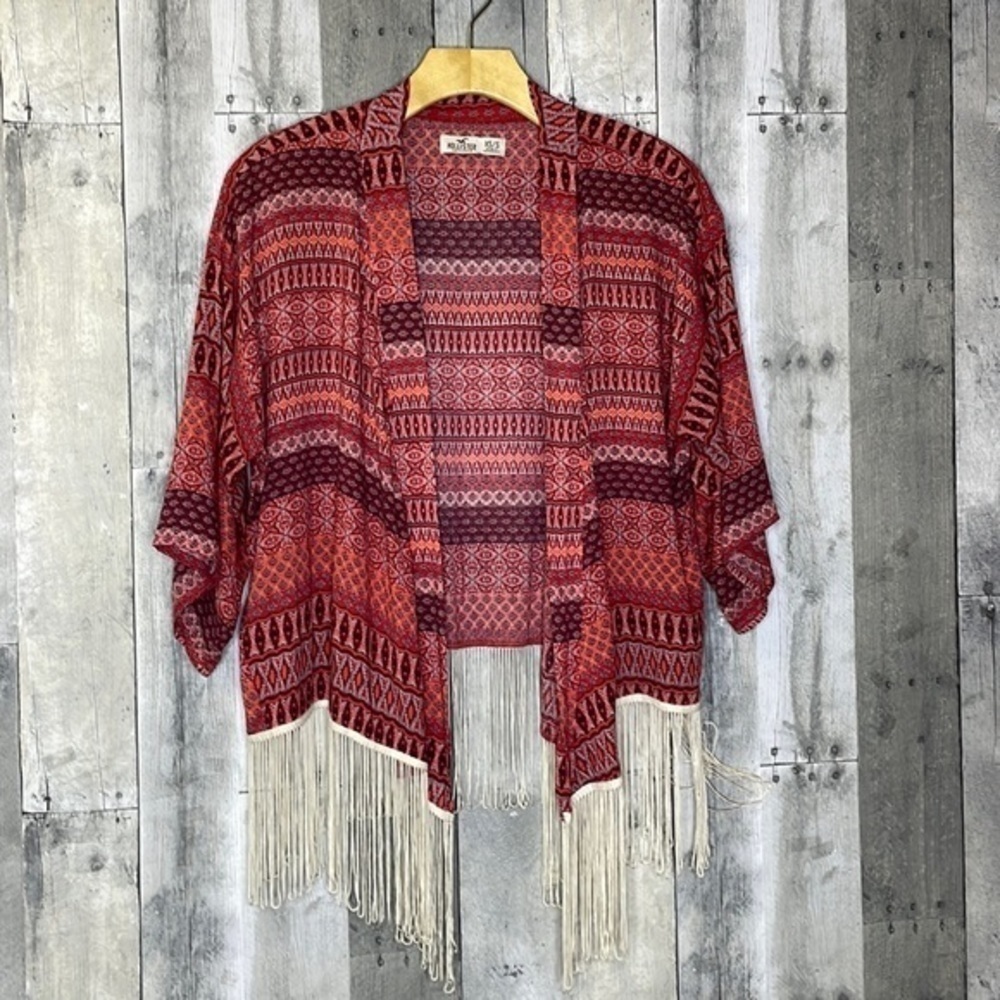 HOLLISTER bohemian open front lightweight kimono with fringe hemline.‎ Size XS